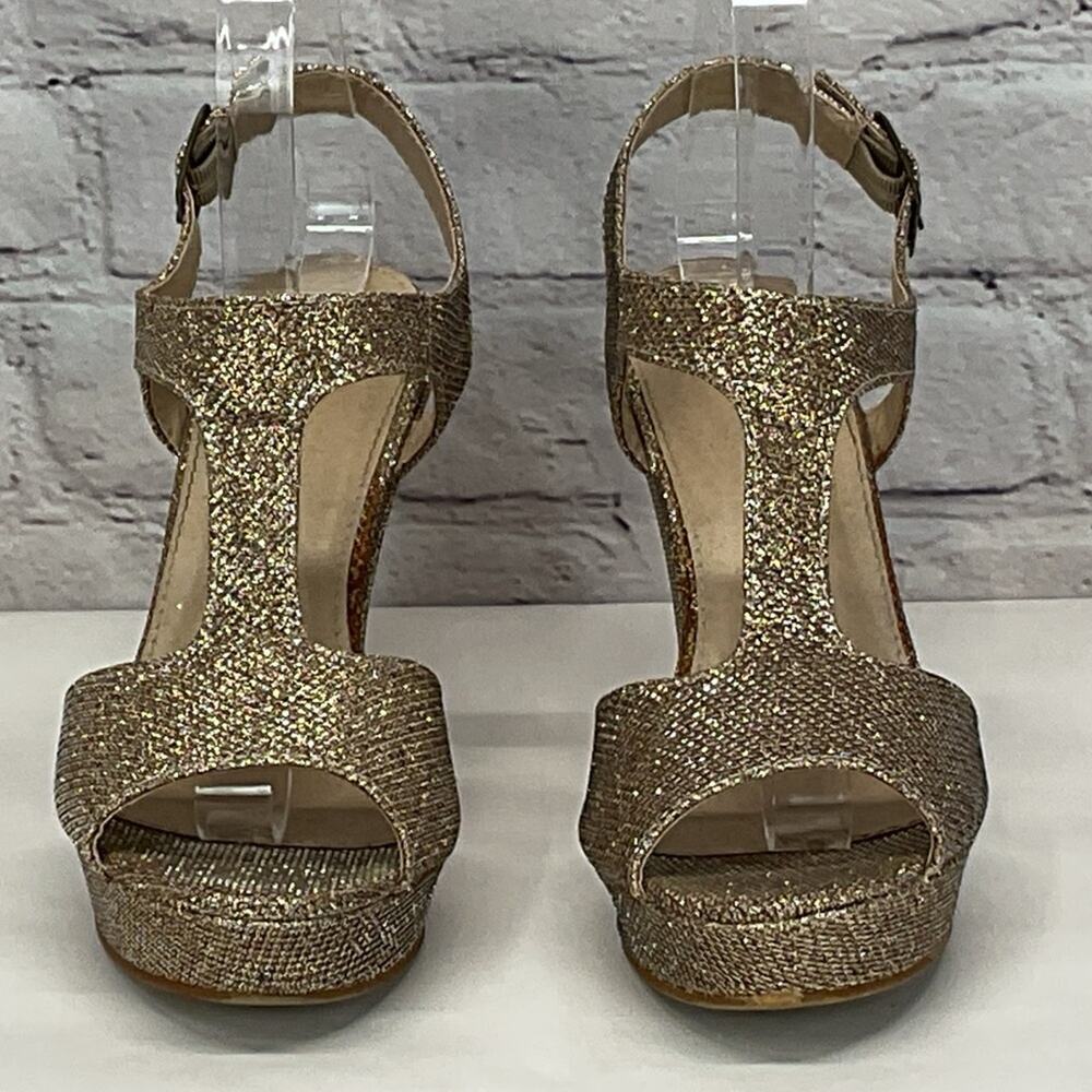 Rampage Sandals Women's Size 7 Rose Gold Glitter T-Strap Wedge Platform Vacation